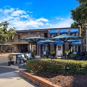 Best Western Sea Island Inn